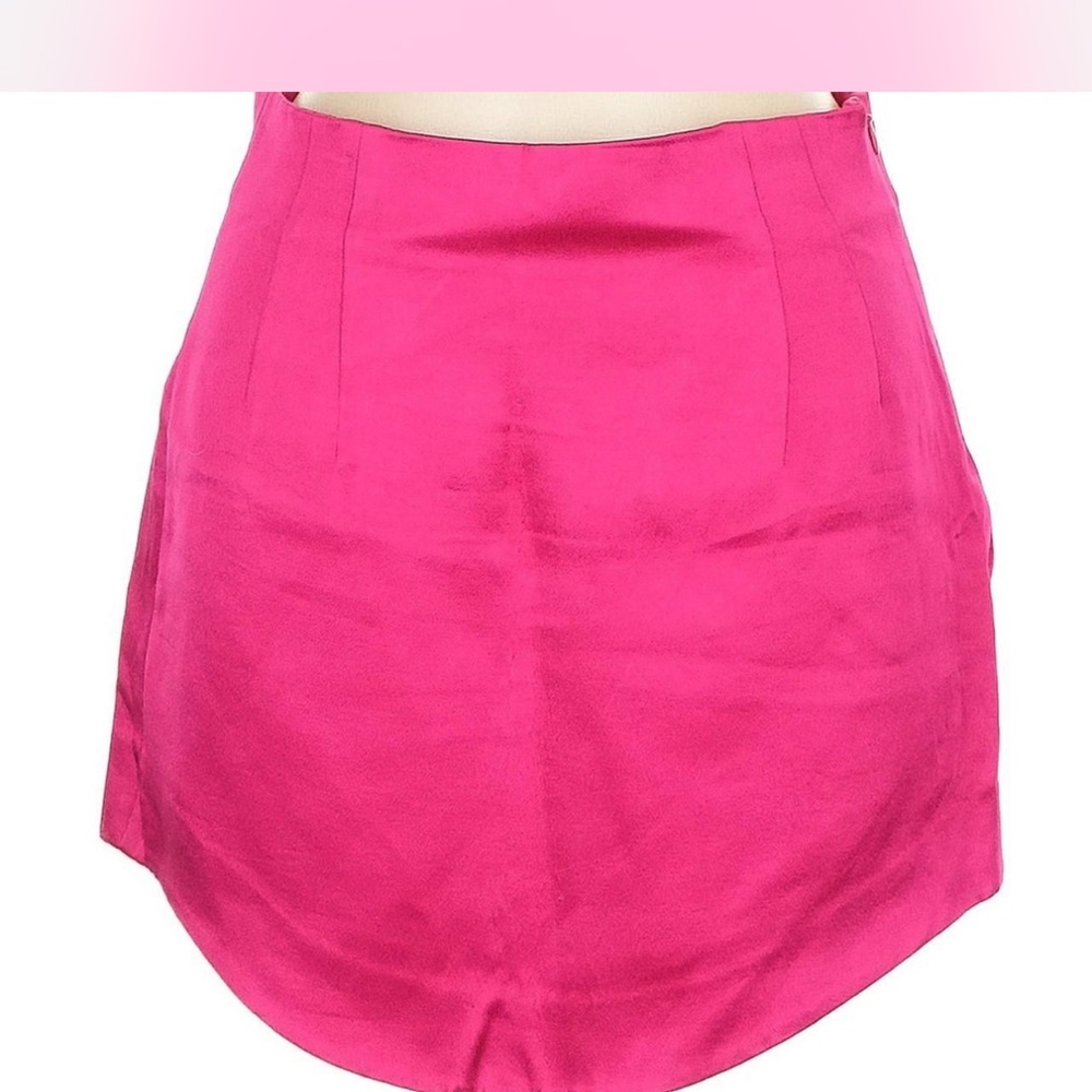 Elegant Pink Women's Skirt